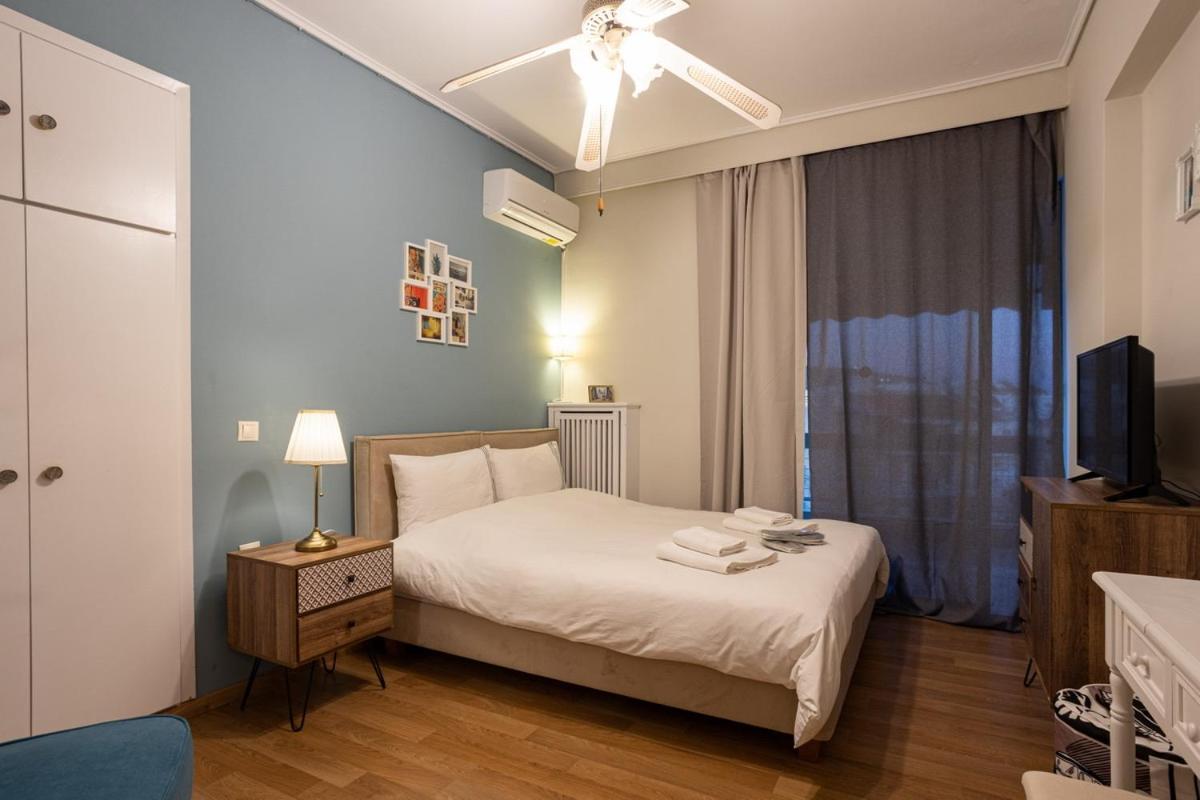 Glyfada Golf Fourth Floor Apartment Atene Esterno foto