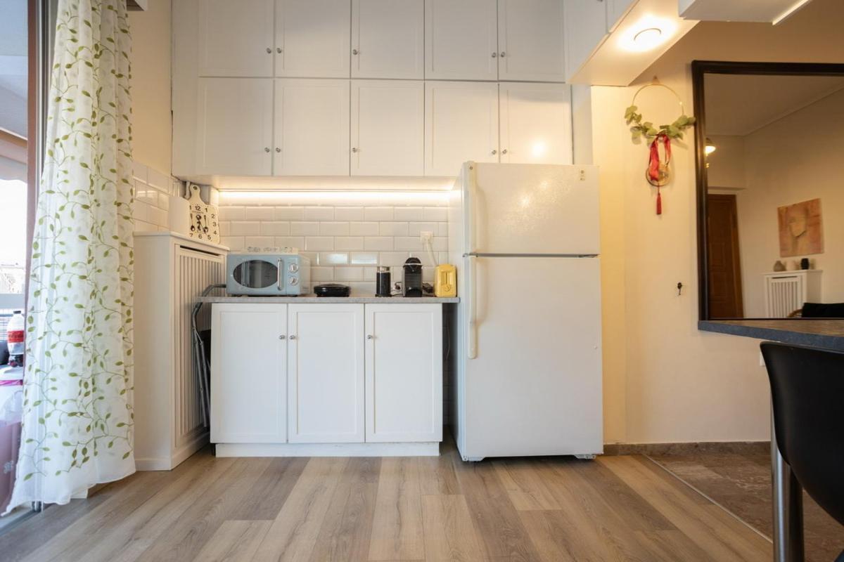 Glyfada Golf Fourth Floor Apartment Atene Esterno foto